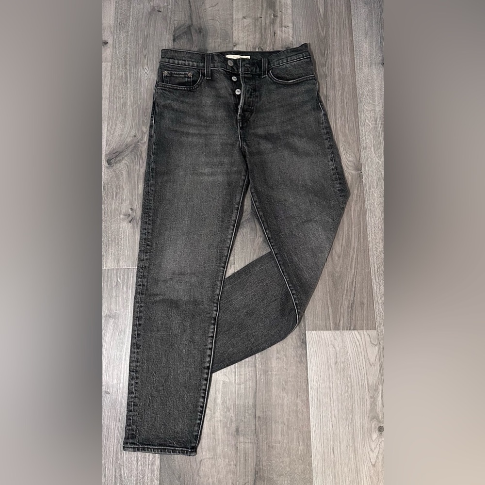 Levi’s Wedgie Jeans